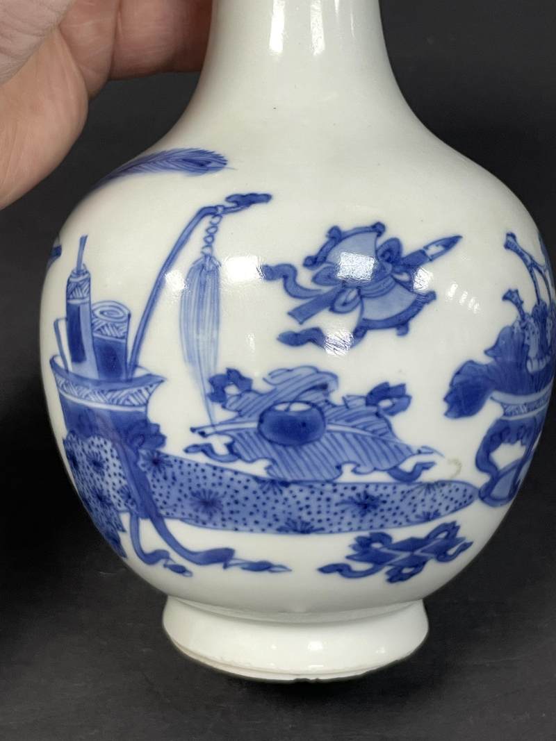 清康熙 青花瓶花博古诗文瓶 - 图12