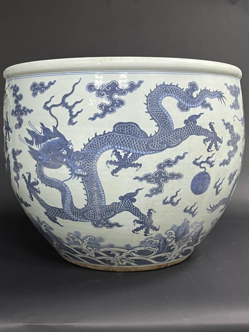 清乾隆 青花云龙纹大缸 - 图5