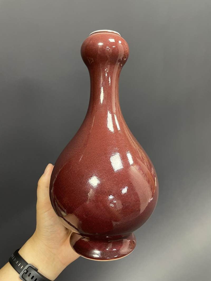 清乾隆 红釉蒜头瓶 - 图4