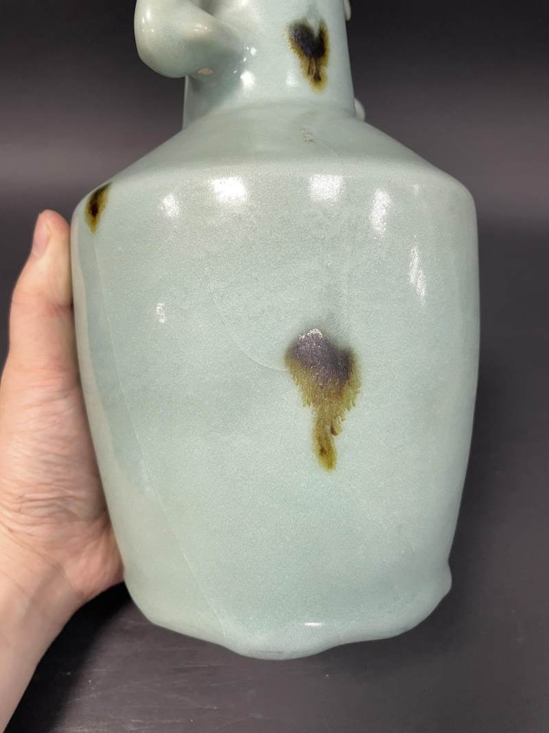 清中晚期 仿龙泉青釉飞青凤耳瓶 - 图11
