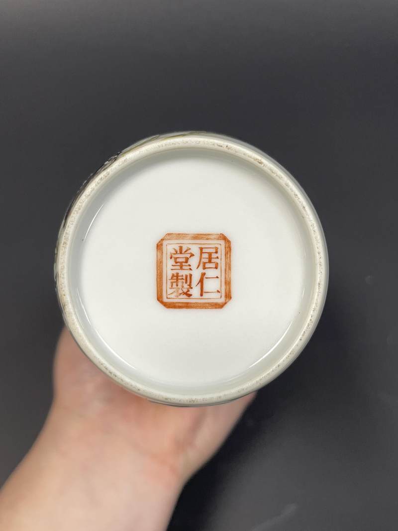 民国 粉彩喜鹊登梅纹瓶一对 - 图18