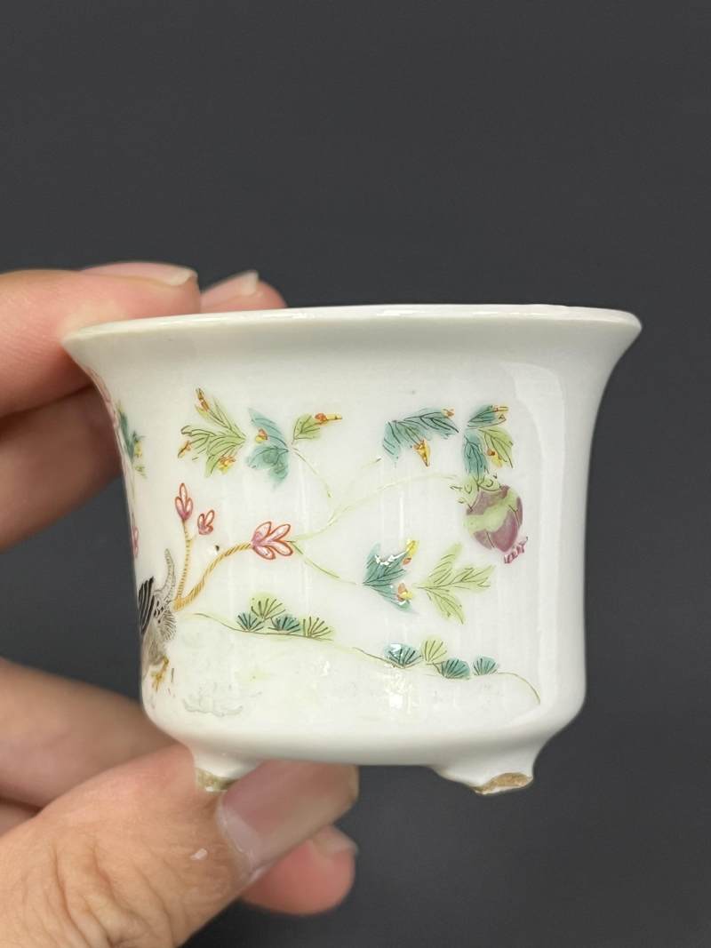 清中期 粉彩芦雁图小菖蒲盆一对 - 图14