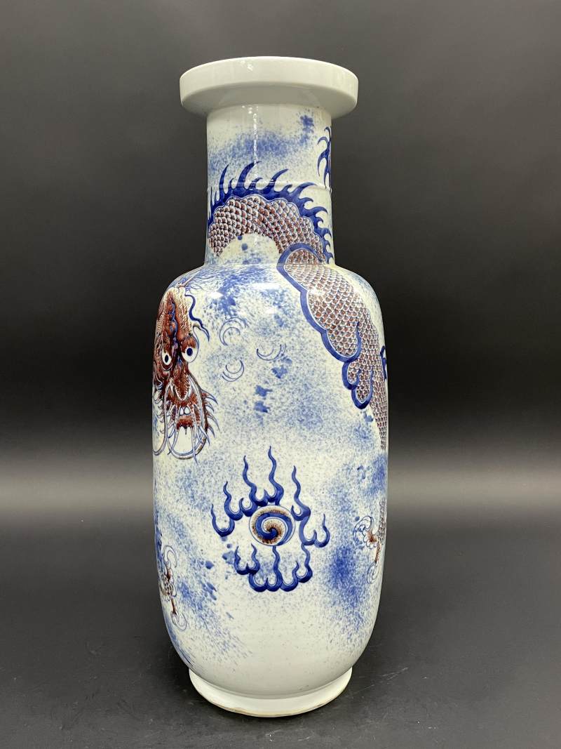 清中期 青花釉里红云龙纹棒槌瓶 - 图6