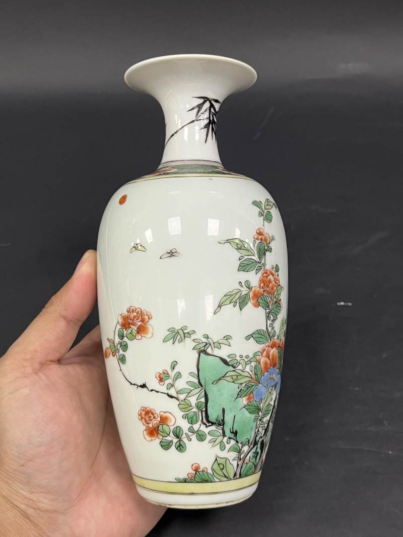 清康熙 五彩花鸟纹莱菔瓶 - 图2