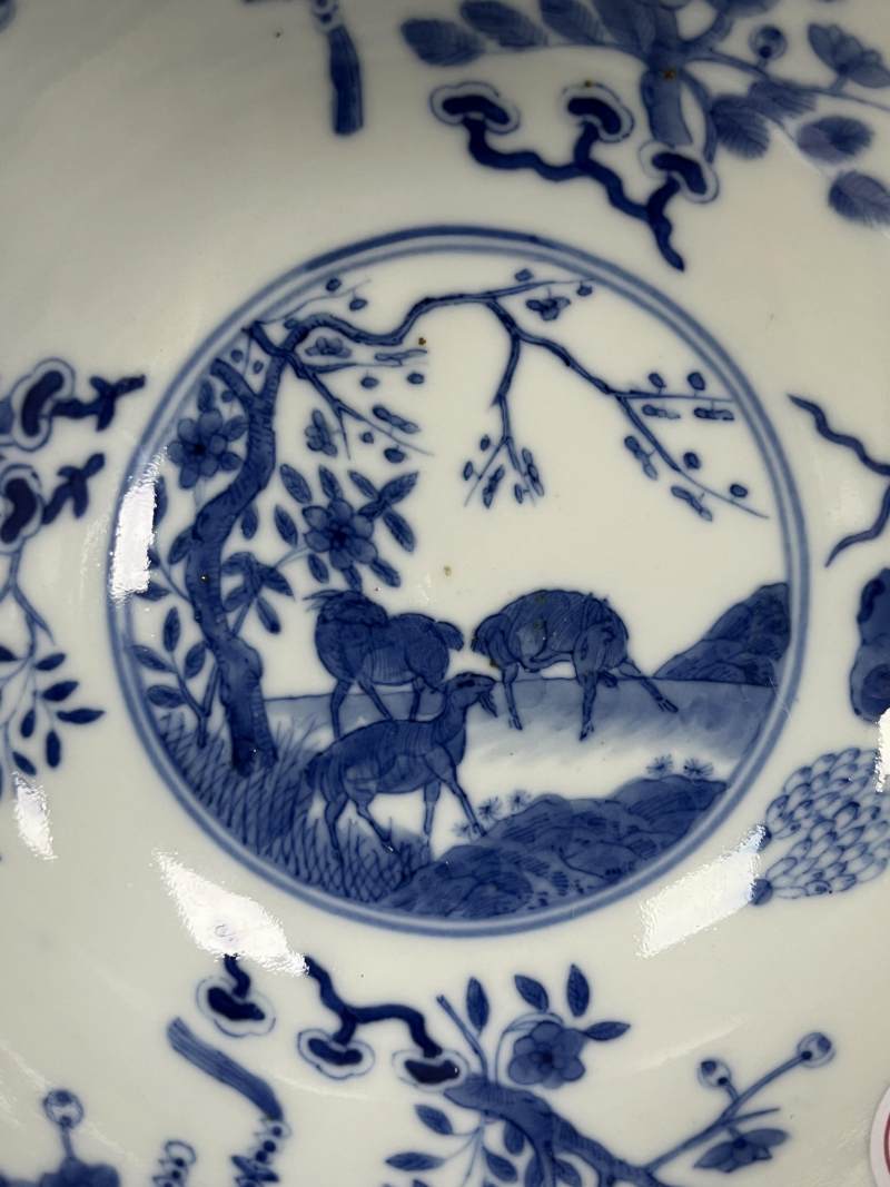 清光绪 内青花外黄地粉彩吉庆升平开光三羊开泰图碗 - 图3
