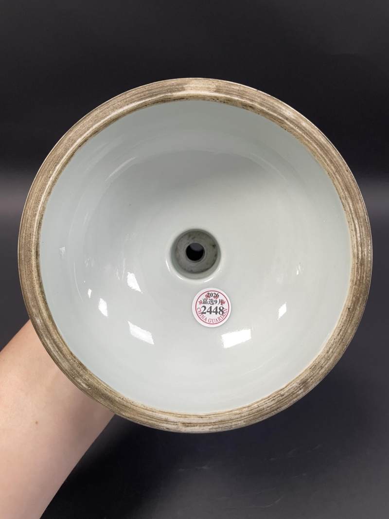 清乾隆 唐英风格青花缠枝莲纹烛台 - 图9