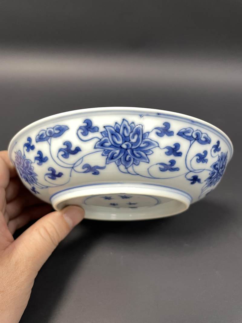 清康熙 青花缠枝莲纹盘 - 图7