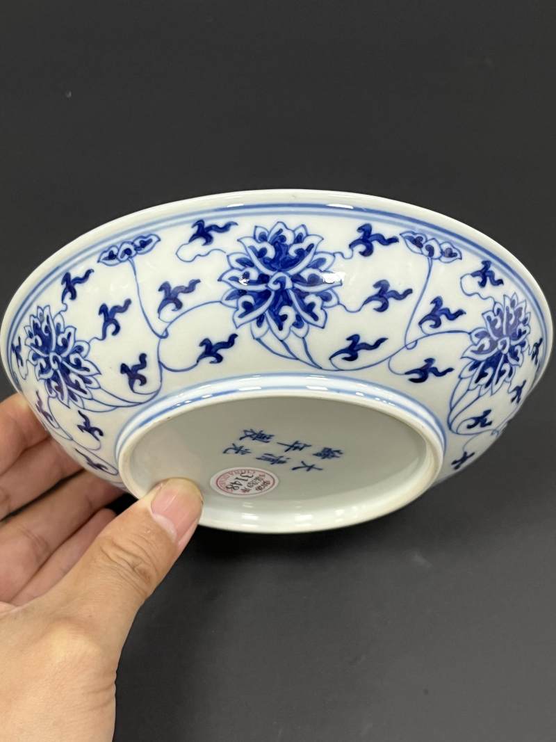 清光绪 青花缠枝莲纹盘 - 图6