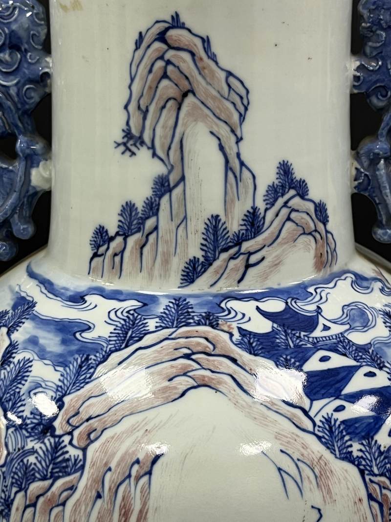 清中期 青花釉里红夜游赤壁图蝠耳大瓶 - 图11