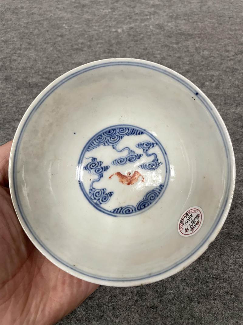 清光绪 青花矾红洪福齐天图杯、碗、盖碗、盘、匙八十三只 - 图102