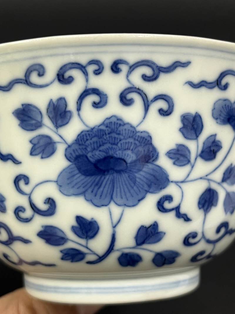 清道光 青花缠枝牡丹纹碗 - 图7