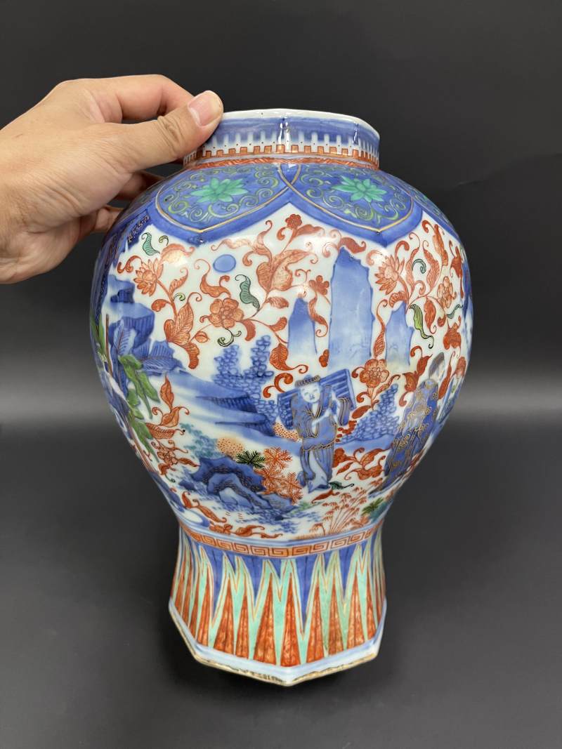 明天启 青花加彩人物纹八方罐 - 图4