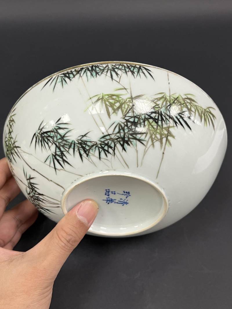 民国三年（1914年） 李纯赠段芝贵粉彩竹纹大碗一对 - 图11