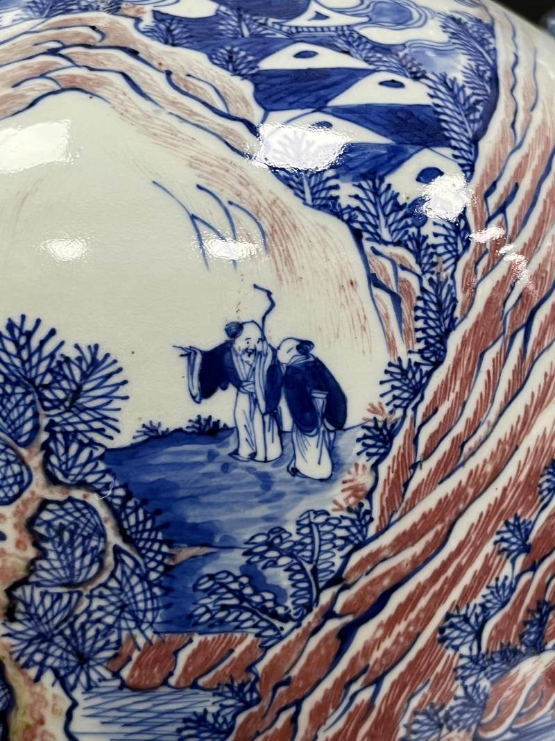 清中期 青花釉里红夜游赤壁图蝠耳大瓶 - 图12