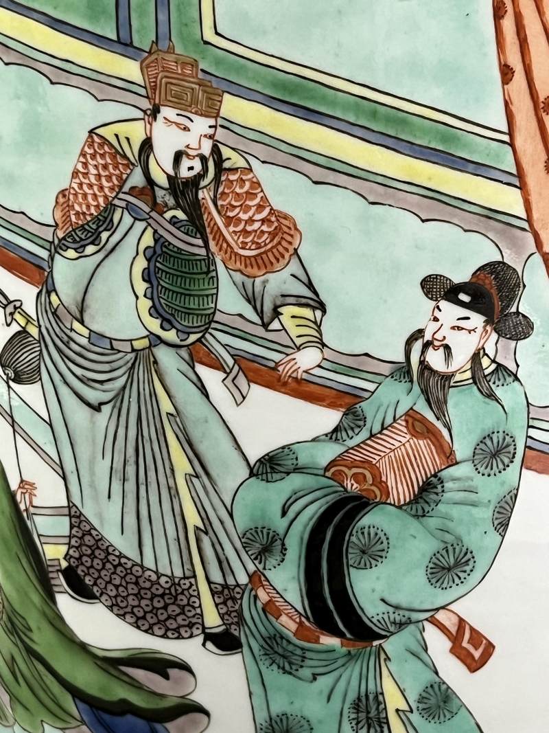 清晚期 五彩人物故事图棒槌瓶 - 图15