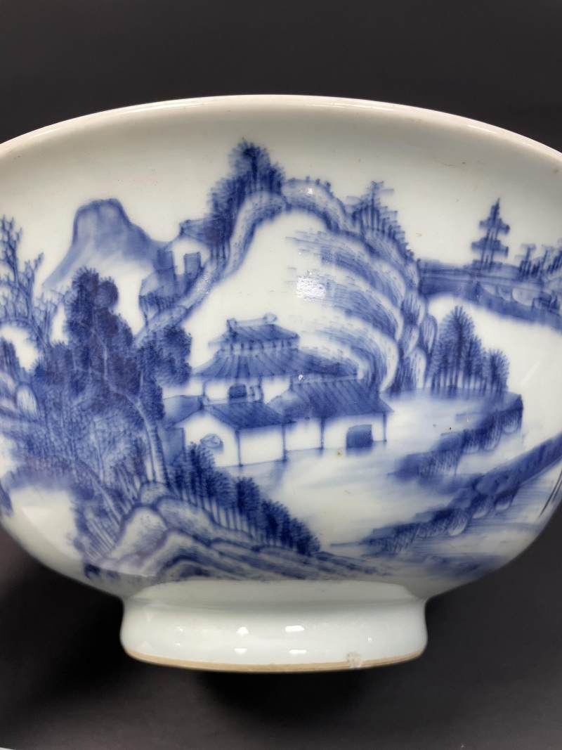 清雍正 青花山水人物纹大碗 - 图10