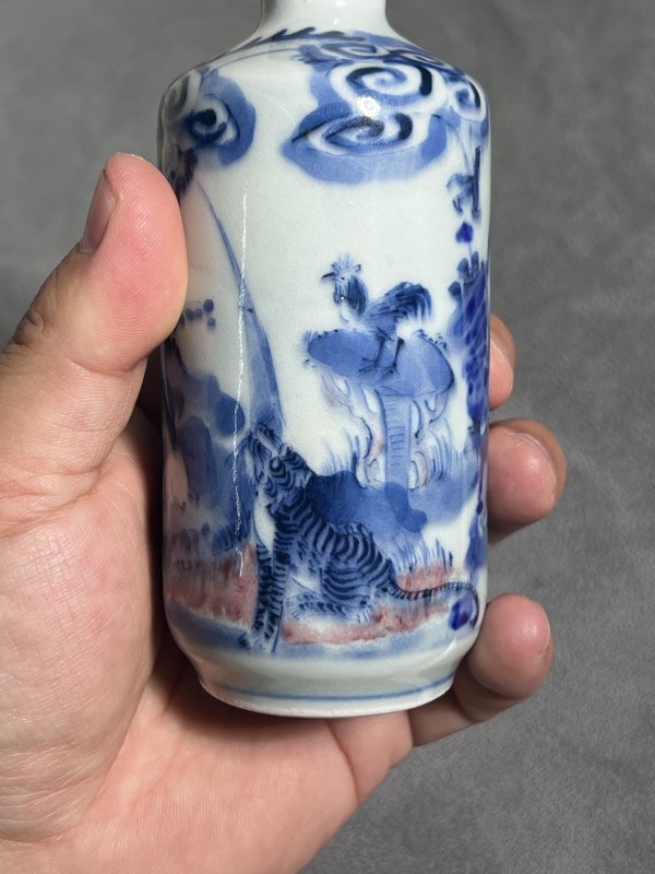 清中期 青花釉里红十二生肖母壶 - 图6