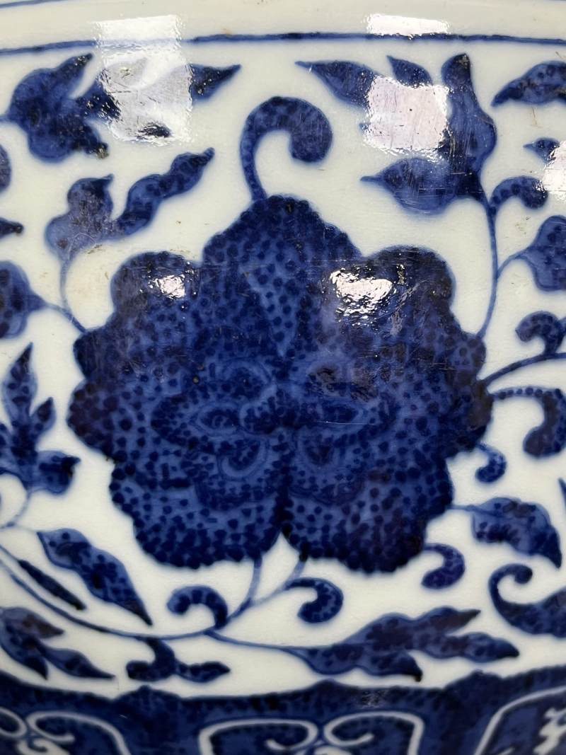 清光绪 青花缠枝莲纹赏瓶 - 图9