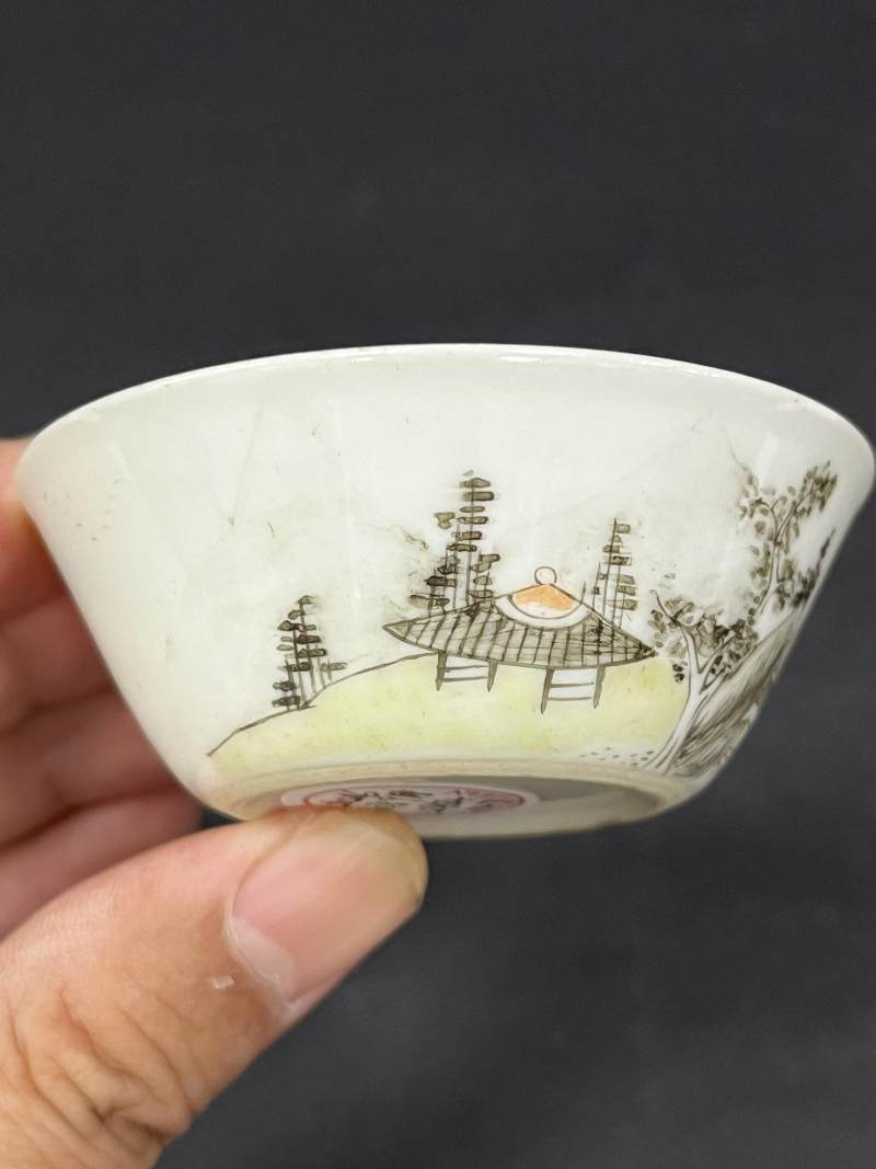 清乾隆 粉彩山水人物纹马蹄套杯十只 - 图33