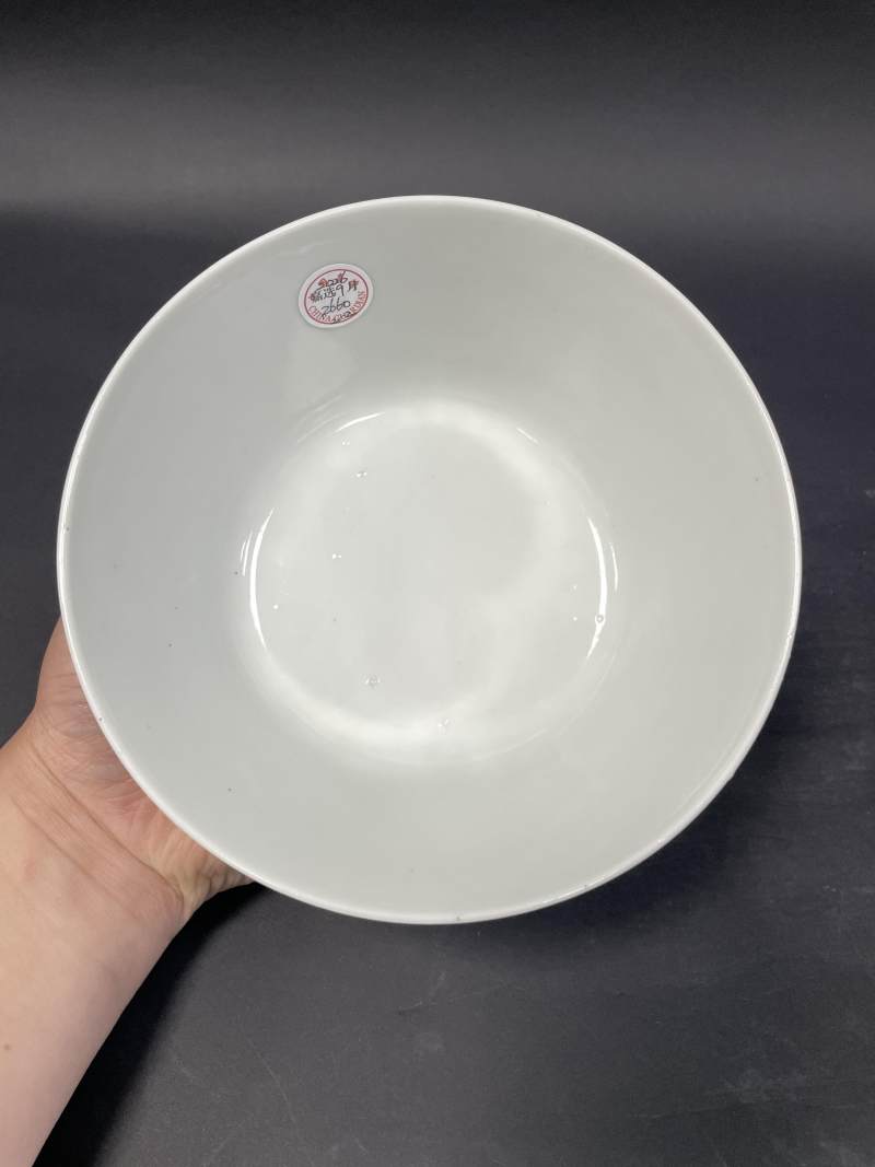 清晚期 粉彩穿花夔凤纹大碗一对 - 图20