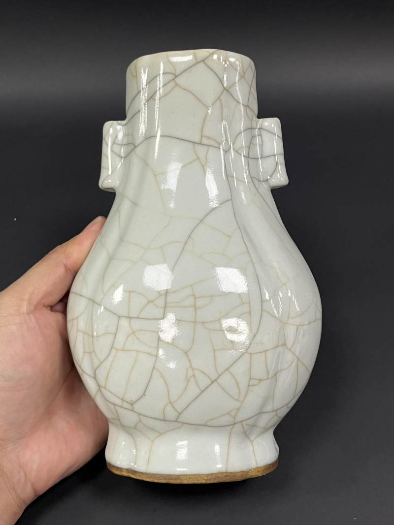 元 釉里红缠枝莲纹玉壶春瓶 - 图4