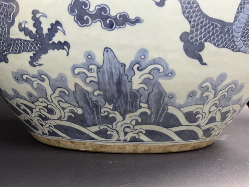 清乾隆 青花云龙纹大缸 - 图16