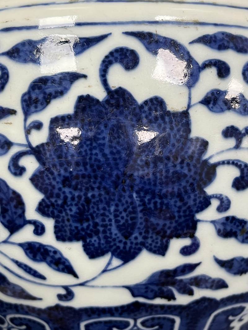 清光绪 青花缠枝莲纹赏瓶 - 图10