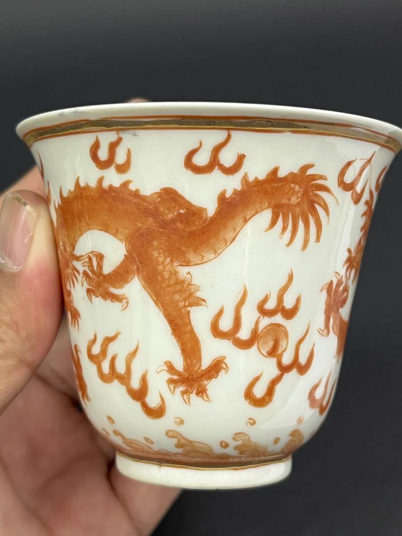 清光绪 矾红云龙纹大铃铛杯一对 - 图11