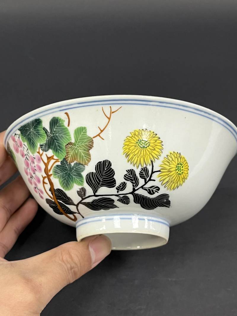 清光绪 粉彩葡萄花卉纹碗两对 - 图4