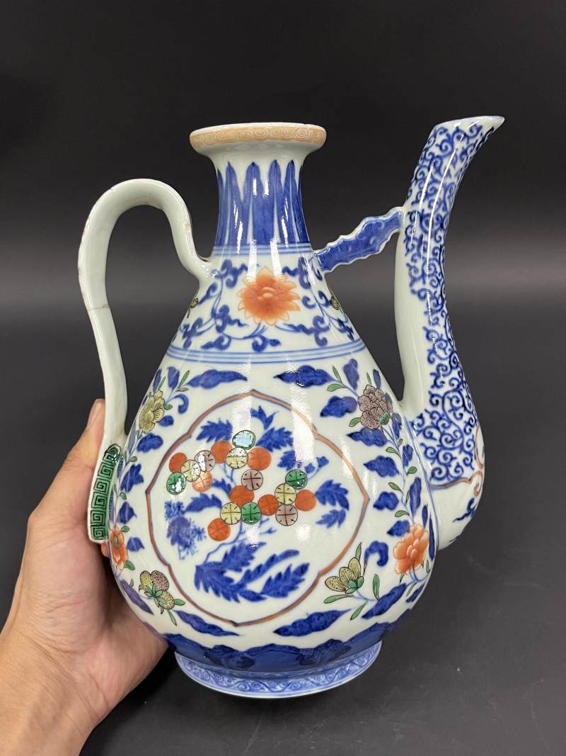 清中期 青花加彩折枝花果纹执壶 - 图4