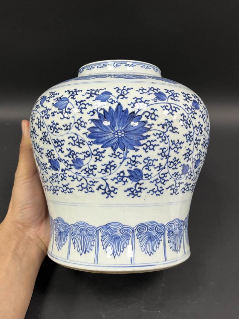 清雍正 青花缠枝花卉纹天字罐 - 图2
