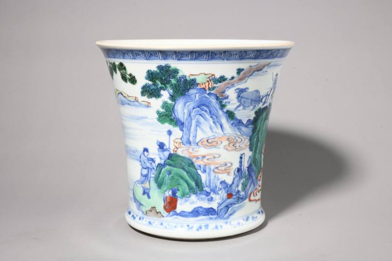 清康熙早期 青花加彩饲牛拜相图笔筒 - 图3