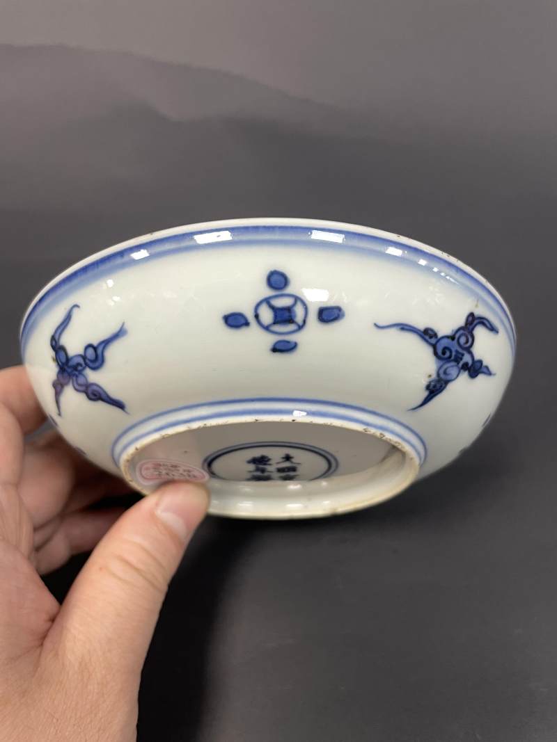 明末清初 青花花卉纹盘一对 - 图17