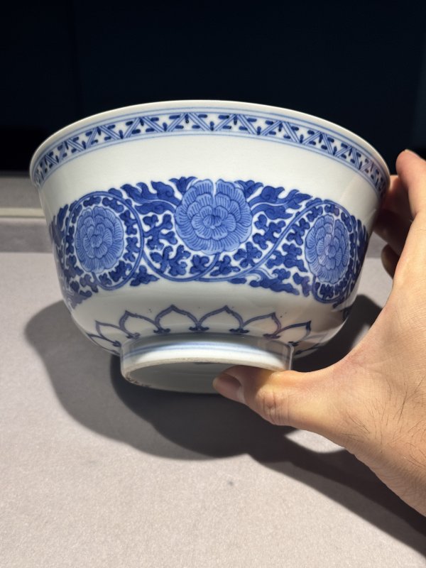 清道光 青花缠枝牡丹纹宫碗一对 - 图68