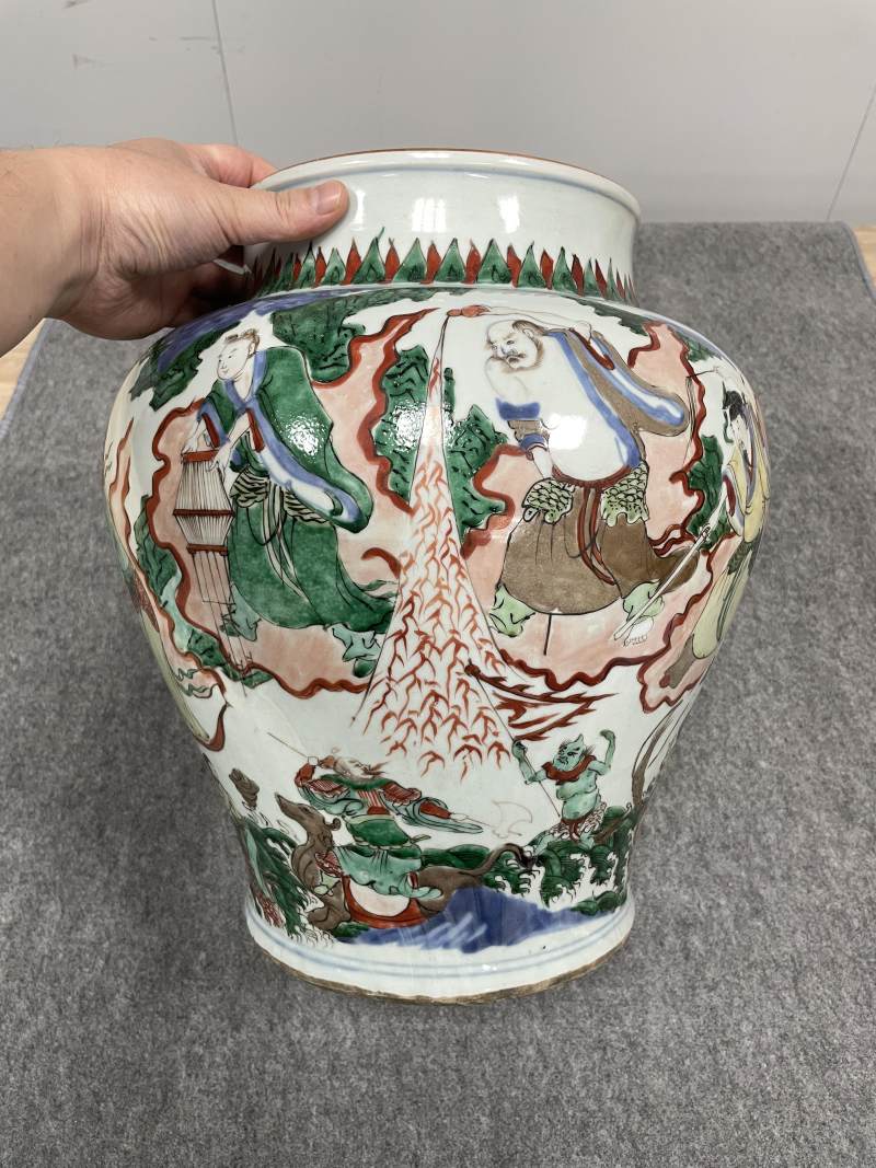 清顺治 青花五彩八仙过海图大将军罐 - 图3