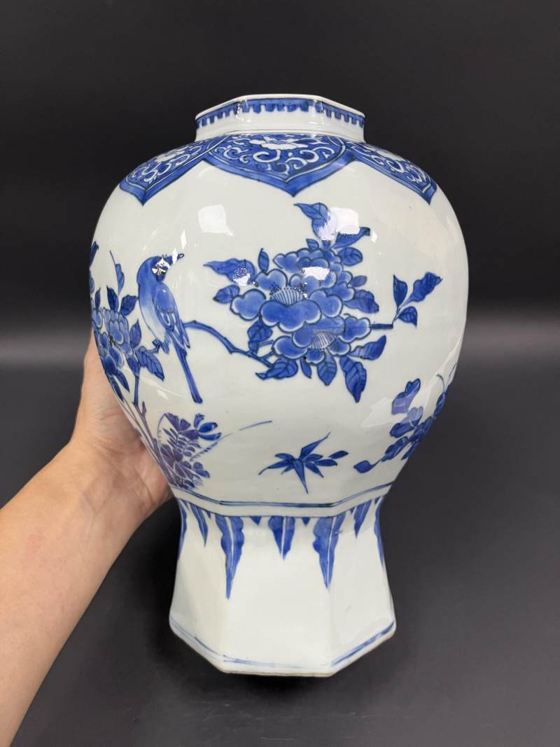 明崇祯 青花花鸟纹八方罐 - 图5