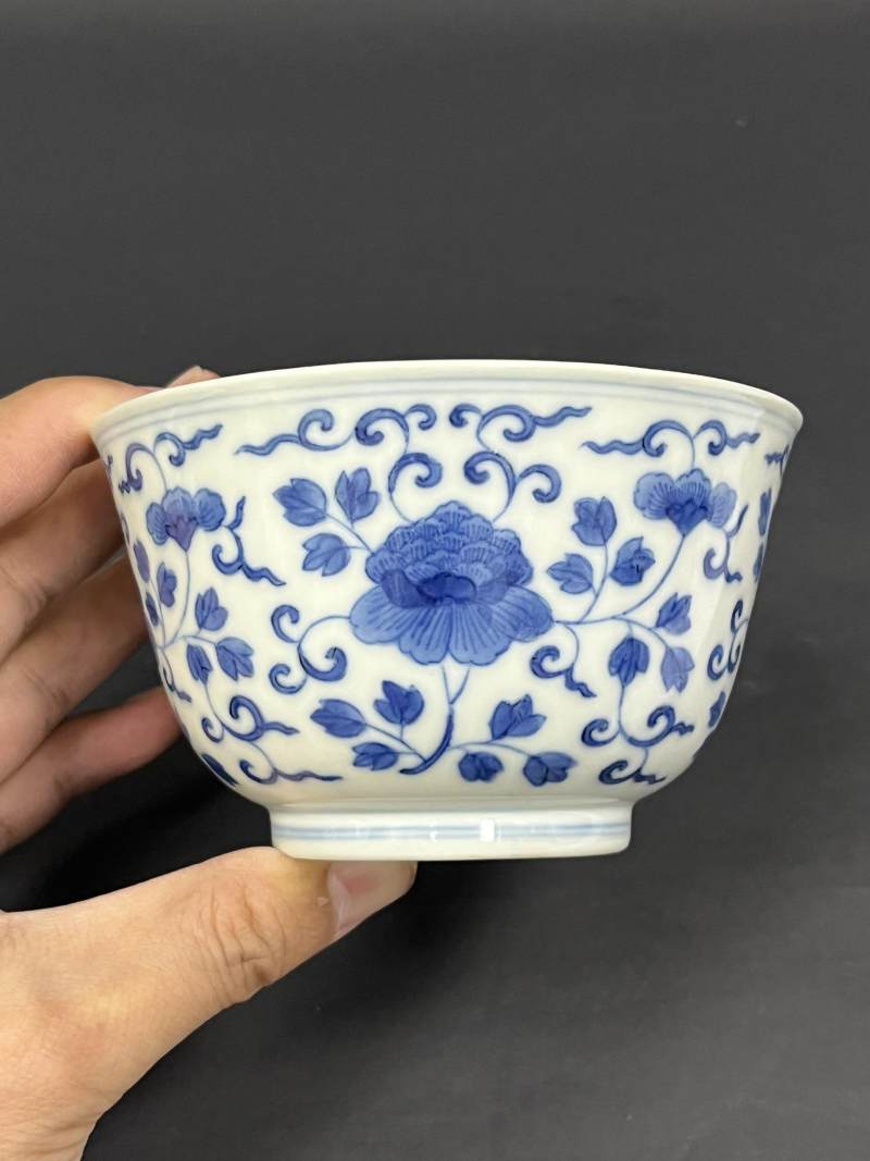 清道光 青花缠枝牡丹纹碗 - 图2