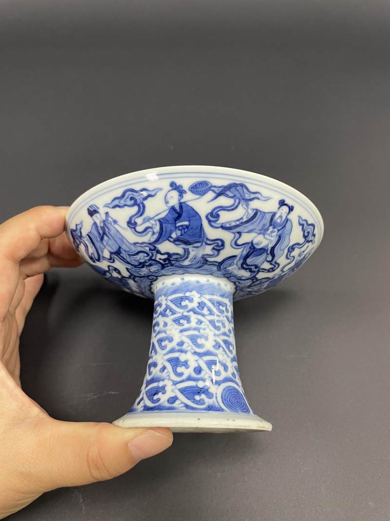 清道光二十五年（1845年） 青花内五福捧寿外海水八仙图高足盘 - 图2