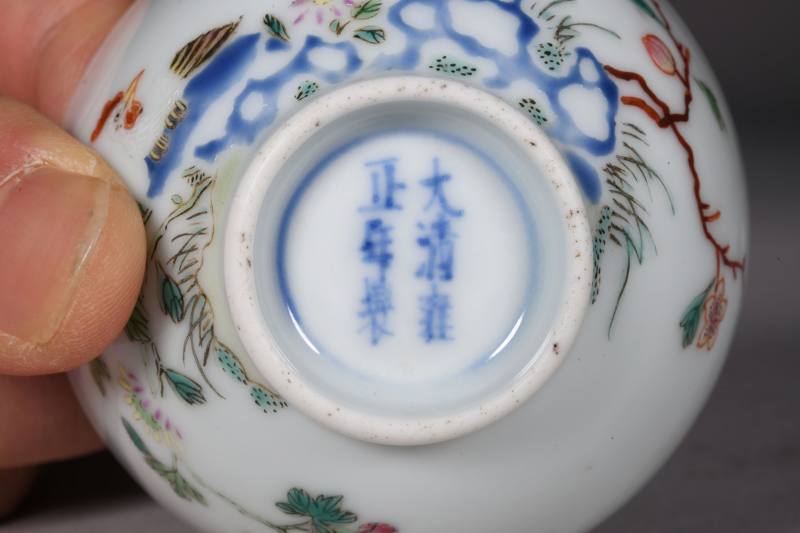 清雍正 粉彩大吉图杯 - 图3