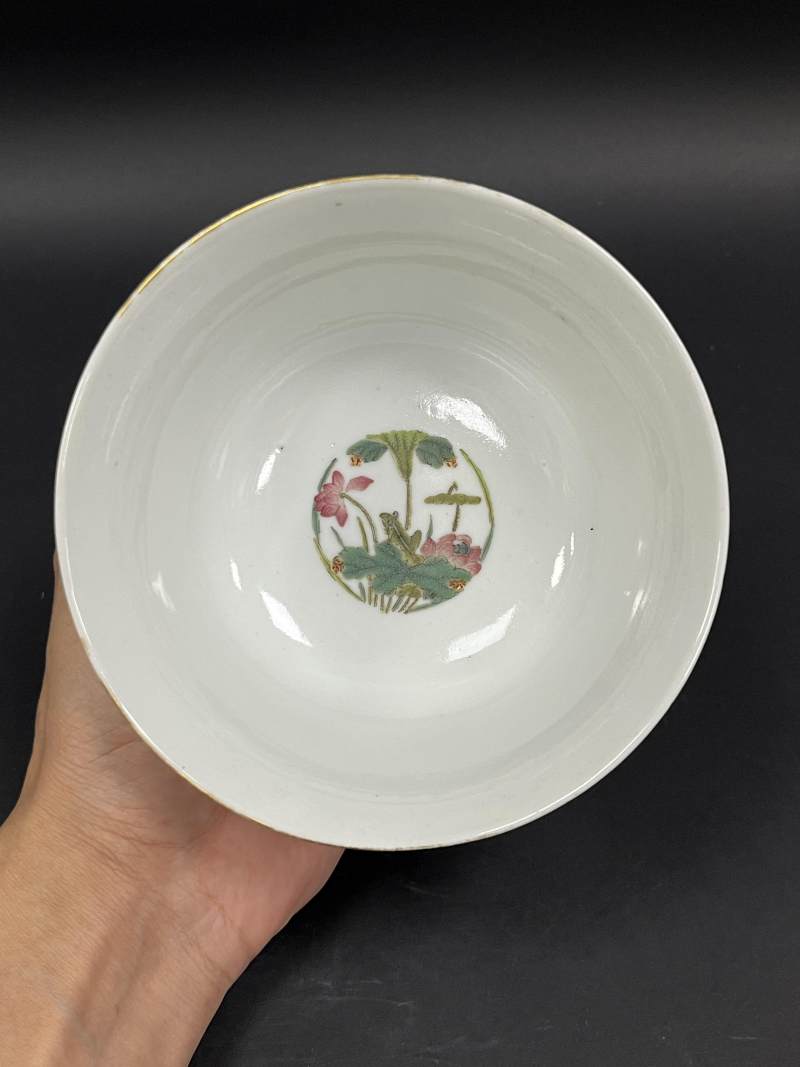 清咸丰 粉彩荷塘鸳鸯图大盖碗 - 图3
