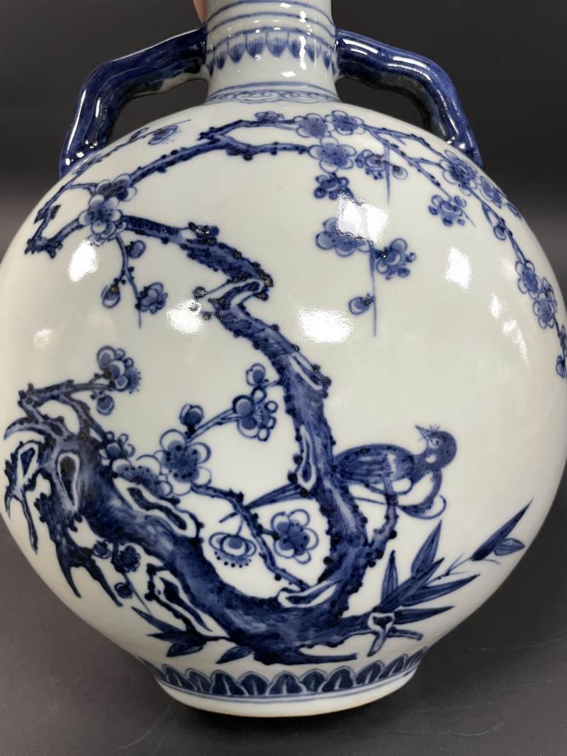清雍正 青花喜上眉梢图抱月瓶 - 图10