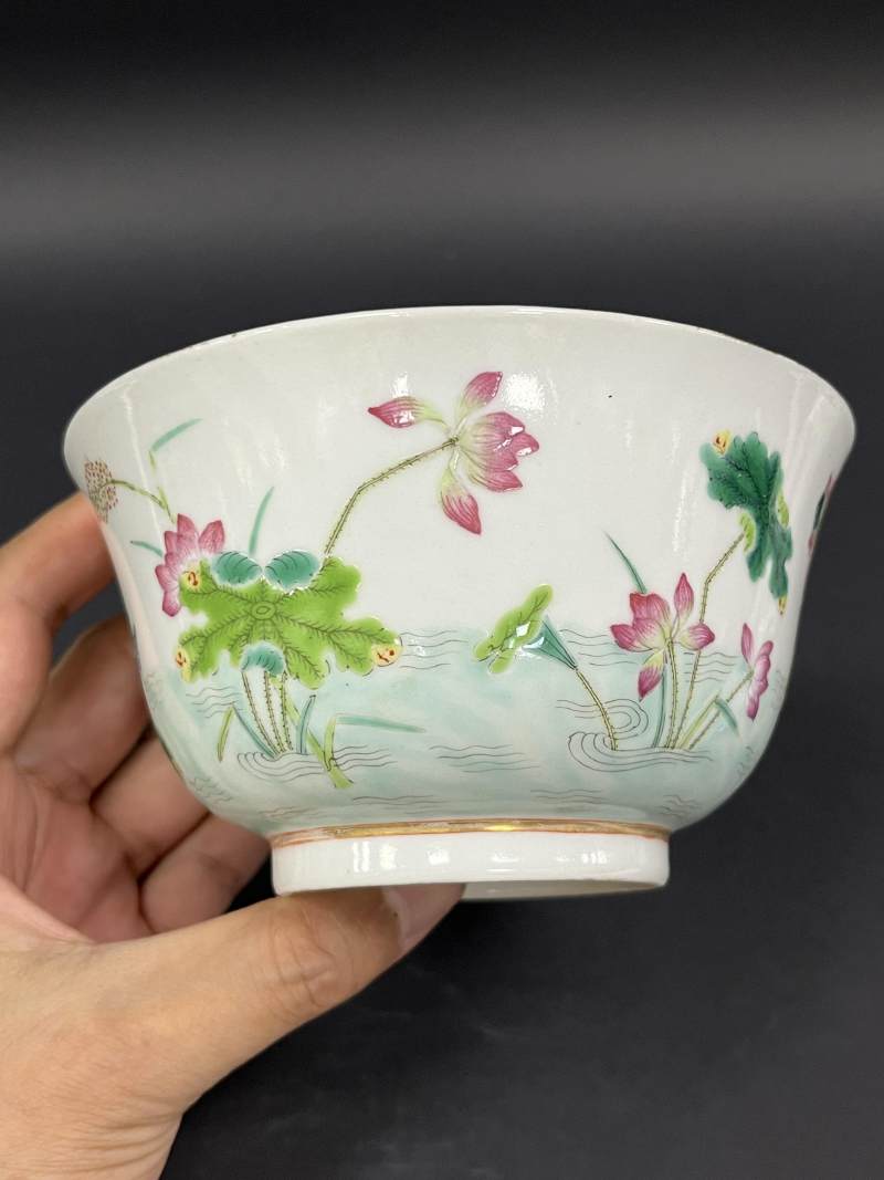 清咸丰 粉彩荷塘鸳鸯图大盖碗 - 图6