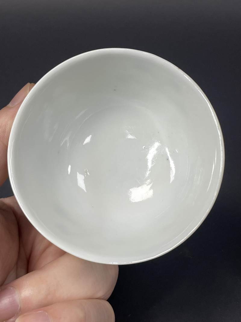 清宣统二年（1910年） 青花矾红折枝莲纹杯一对 - 图6