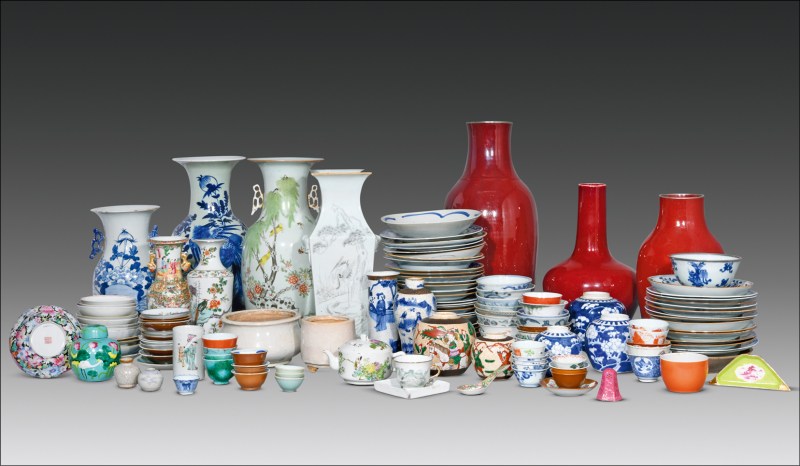 清 青花、粉彩、单色釉瓷器一百四十件