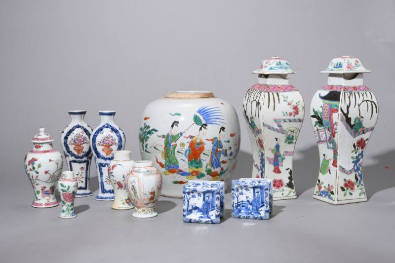 清早期 青花、粉彩人物、花鸟纹瓶、罐、盘十三只 - 图5