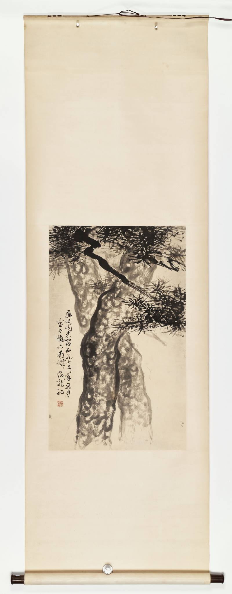 1973年作 黑伯龙 双松 - 图2
