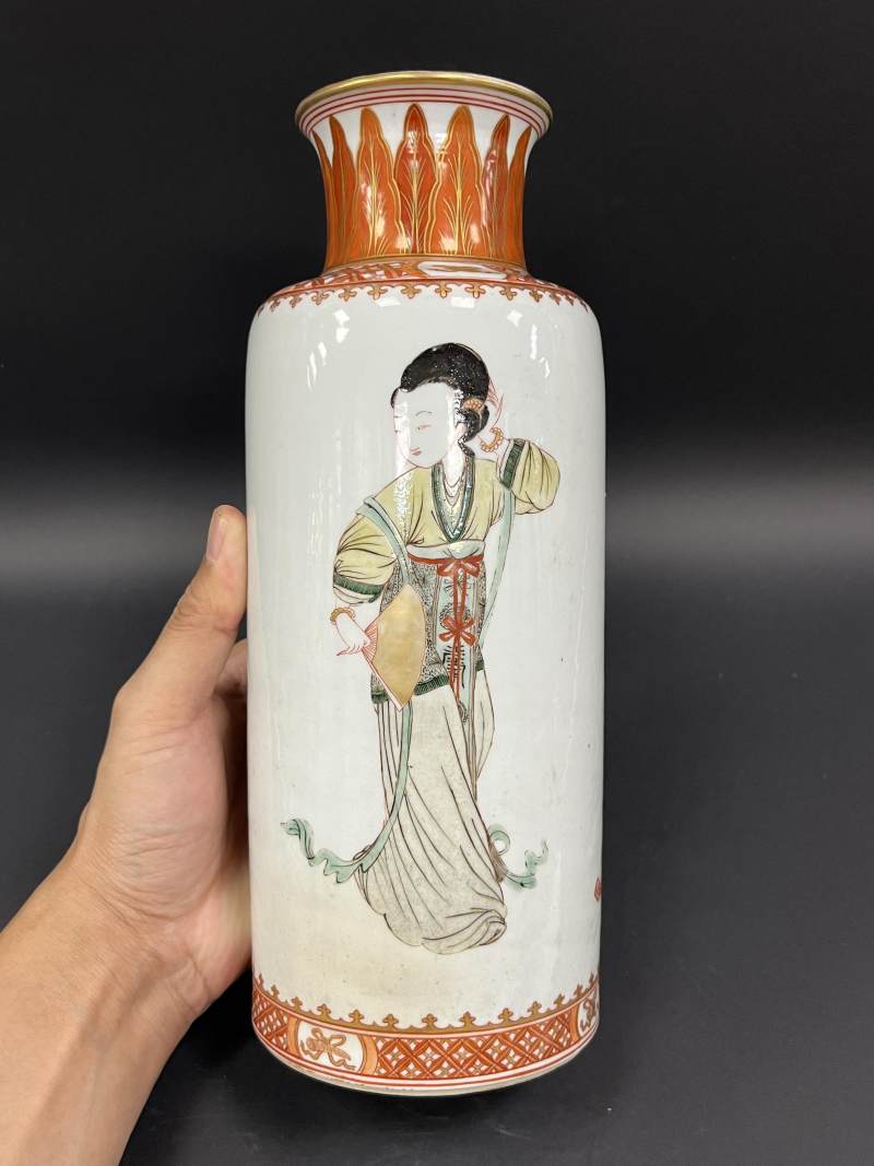 清康熙 五彩仕女图筒瓶 - 图4