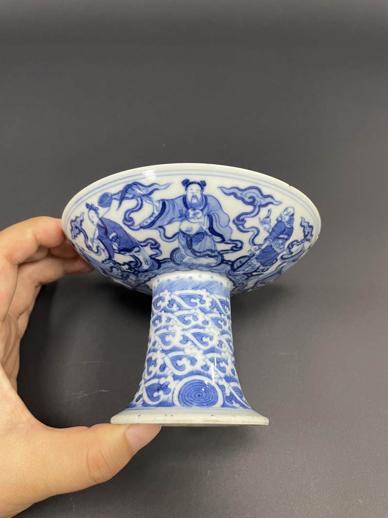 清道光二十五年（1845年） 青花内五福捧寿外海水八仙图高足盘 - 图3
