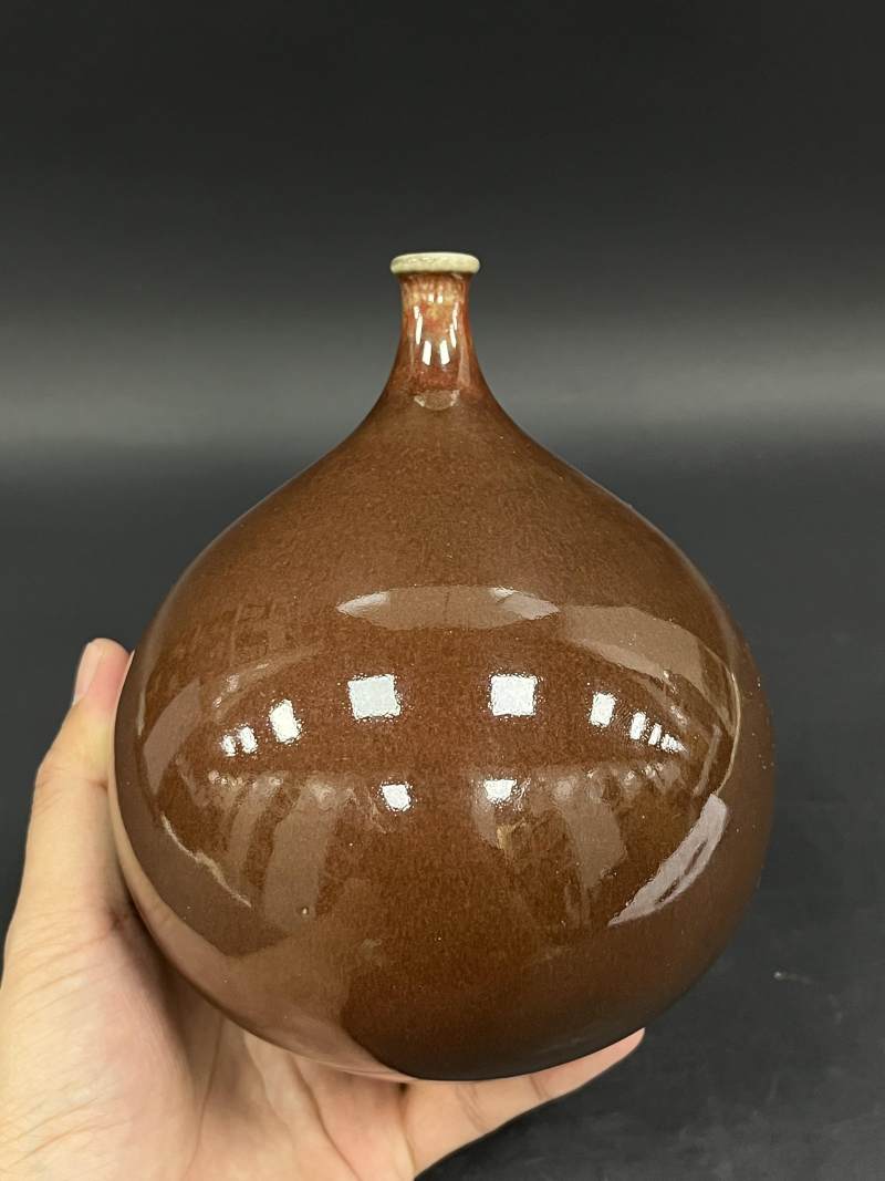 清乾隆 豇豆红釉仿玻璃器小口尊 - 图2