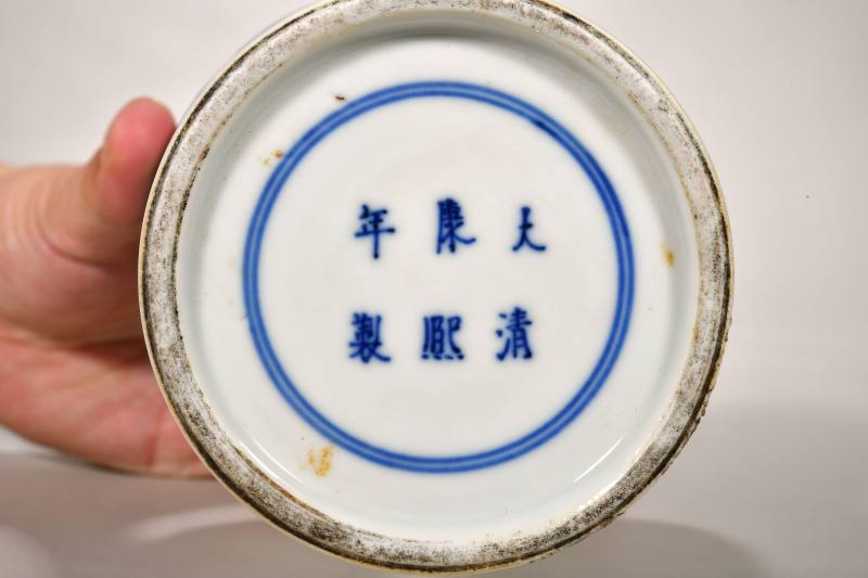 民国 青花花鸟纹瓶、人物故事图梅瓶三件 - 图3